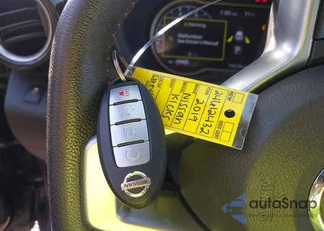 2019 Nissan Kicks Sr z USA, uszkodzony, nr VIN 3N1CP5CU9KL540301